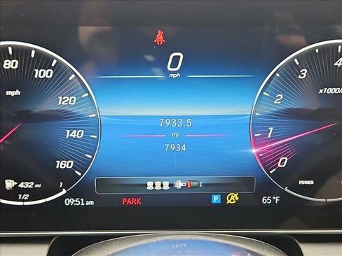 Certified 2024 Mercedes-Benz GLC 300 4MATIC image 11