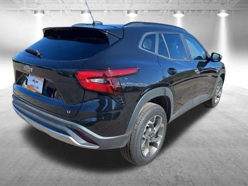 Used 2025 Chevrolet Trax LT w/ Driver Confidence Package FWD image 7