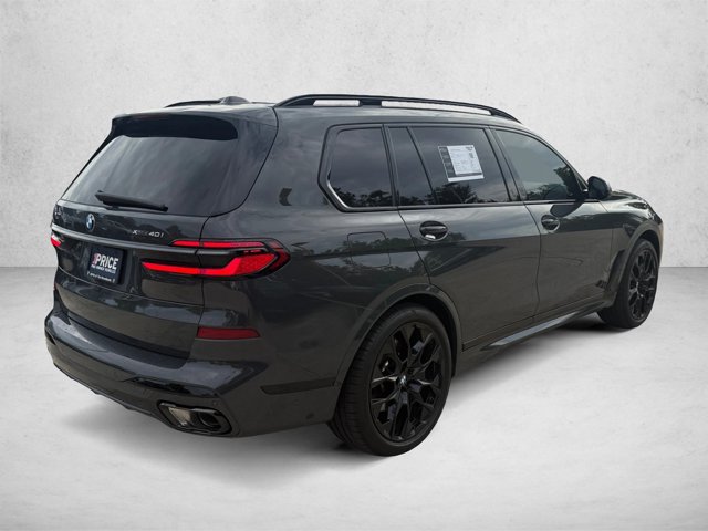 Used 2026 BMW X7 xDrive40i w/ M Sport Package AWD/4WD image 5