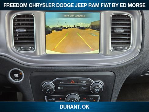 Used 2023 Dodge Charger SXT RWD image 12