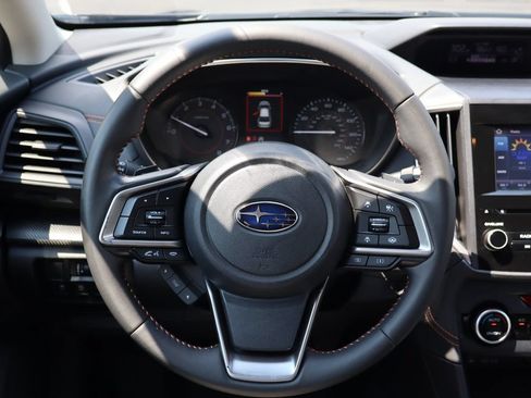 Used 2021 Subaru Crosstrek 2.0i Premium w/ Moonroof Package AWD/4WD image 23