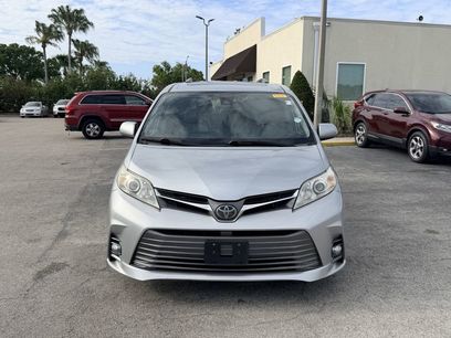 Used 2019 Toyota Sienna XLE