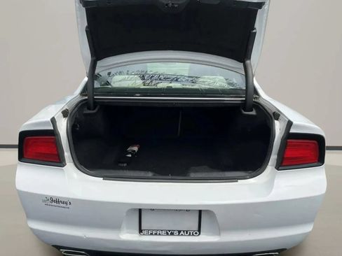 Used 2014 Dodge Charger SE w/ Sport Appearance Group RWD image 6