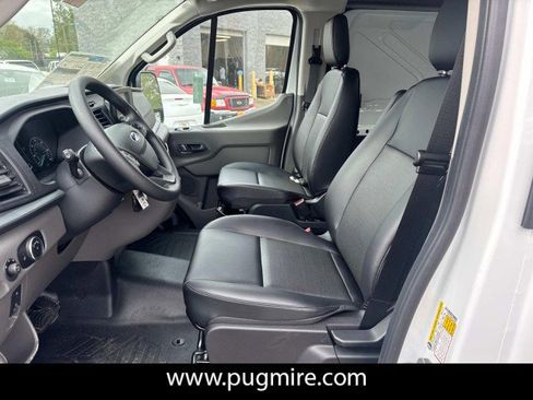 New 2025 Ford Transit 250 Low Roof image 9