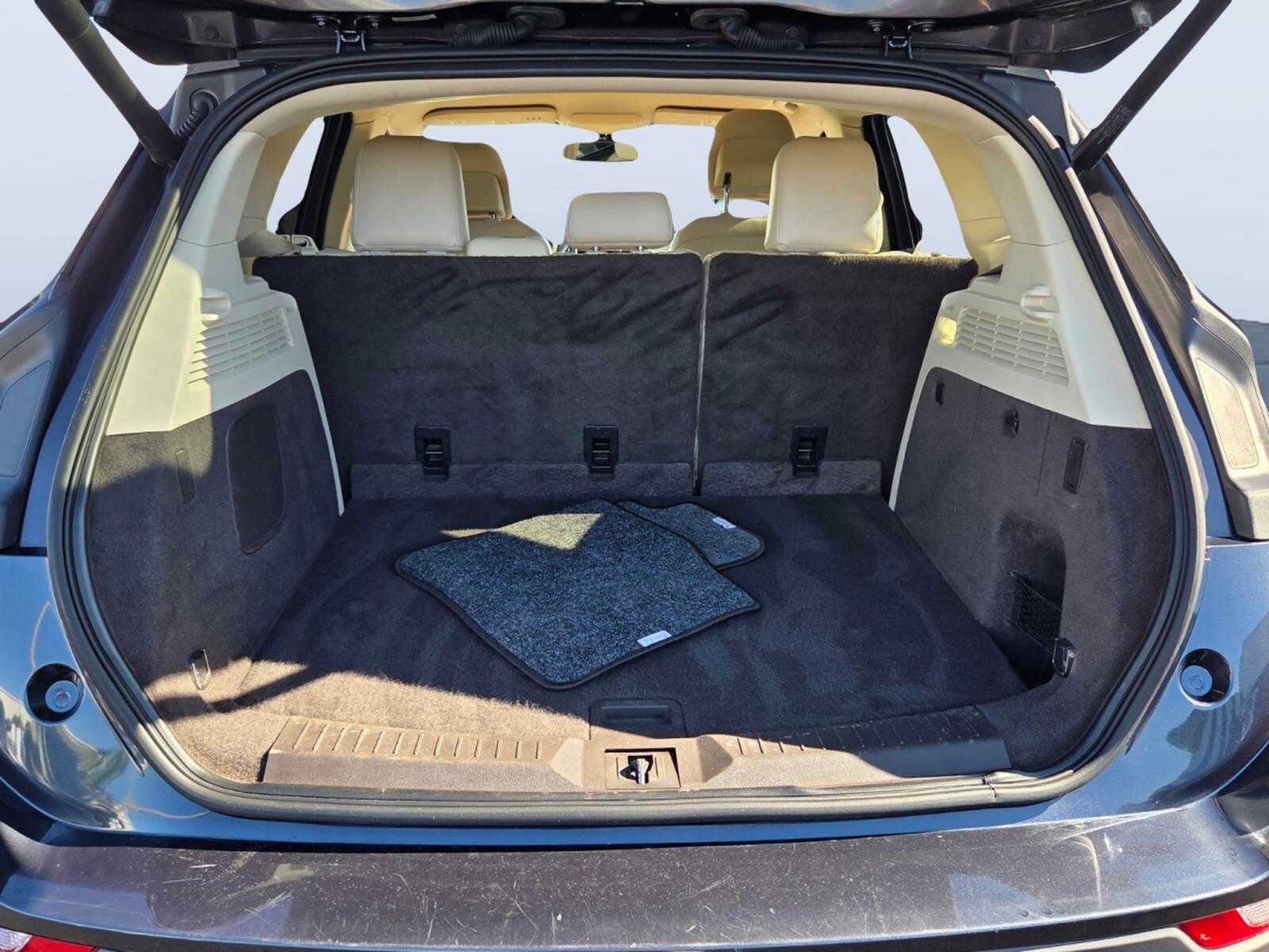 Used 2015 Lincoln MKC FWD w/ Equipment Group 101A Select image 14