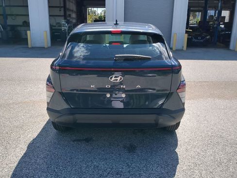 New 2026 Hyundai Kona SE FWD image 4