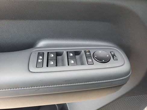 Used 2025 Hyundai Santa Fe SEL image 29