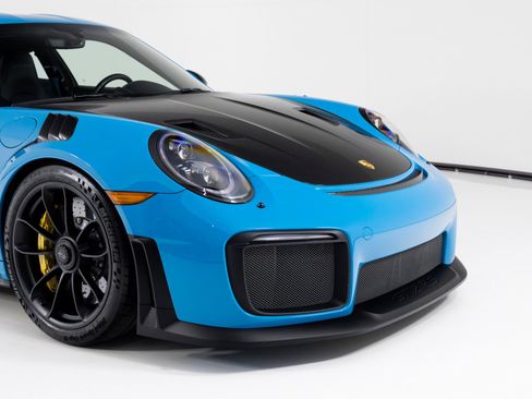 Used 2018 Porsche 911 GT2 RS image 45