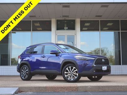 Used 2023 Toyota Corolla Cross XLE