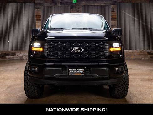 Used 2025 Ford F150 STX w/ STX Black Appearance Package RWD image 4