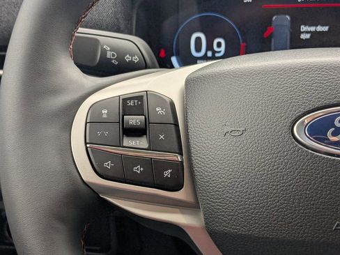 New 2026 Ford Explorer Active image 25