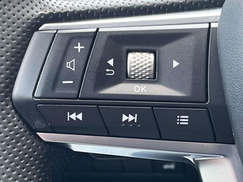 Used 2022 Mitsubishi Outlander SE AWD/4WD image 31