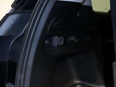 Used 2022 Jeep Grand Cherokee L Laredo w/ Luxury Tech Group I image 32