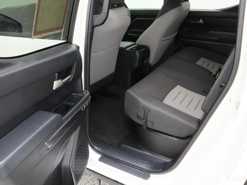 Certified 2024 Toyota Tacoma TRD Sport AWD/4WD image 27