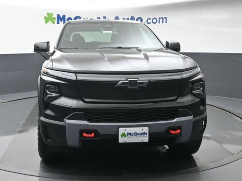 New 2026 Chevrolet Silverado EV Trail Boss image 4