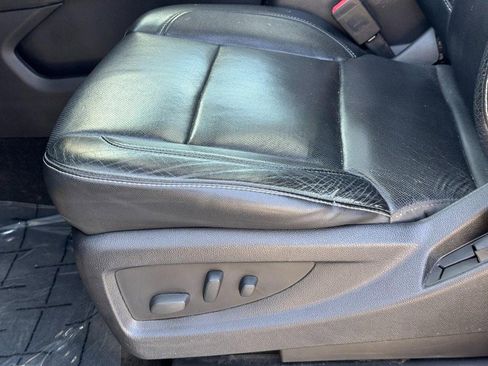 Used 2016 Chevrolet Suburban LTZ image 29