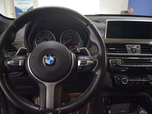 Used 2018 BMW X1 xDrive28i image 9