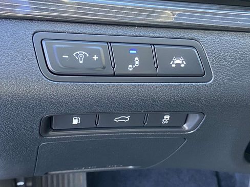 Used 2019 Hyundai Sonata Limited image 18