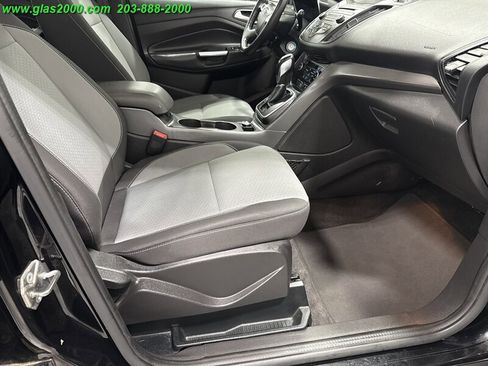 Used 2017 Ford C-MAX SE image 5