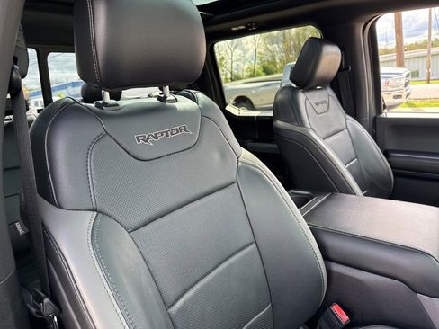 Used 2018 Ford F150 Raptor w/ Equipment Group 802A Luxury AWD/4WD image 44