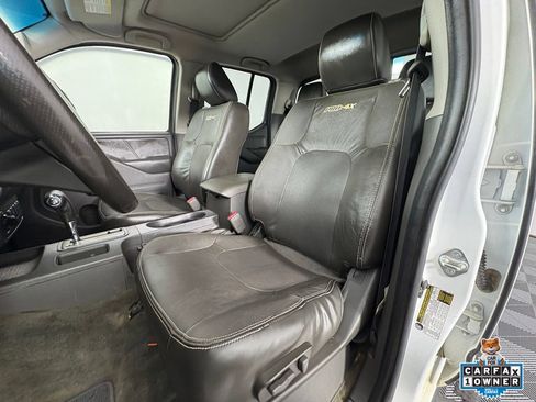 Used 2018 Nissan Frontier PRO-4X w/ Pro-4x Luxury Package AWD/4WD image 17