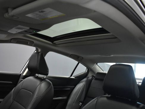 Certified 2023 Nissan Altima 2.5 SL AWD/4WD image 17