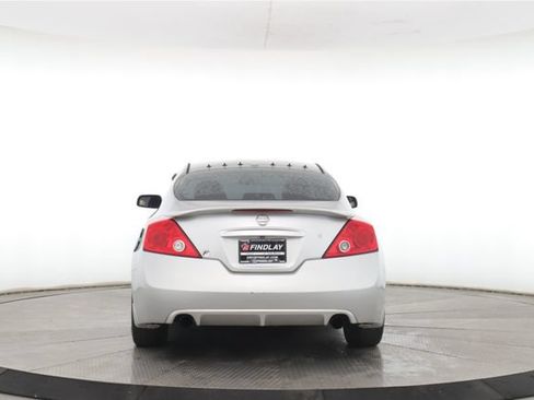 Used 2011 Nissan Altima 2.5 S w/ 2.5S Premium Pkg FWD image 11