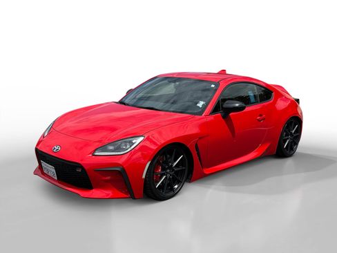 Used 2024 Toyota GR86 Premium w/ Performance Package RWD image 1