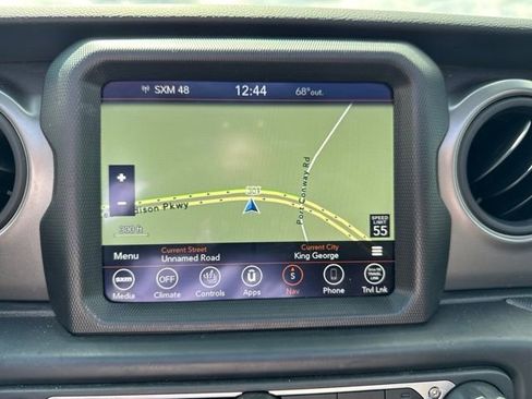 Used 2022 Jeep Wrangler Unlimited Sport AWD/4WD image 8