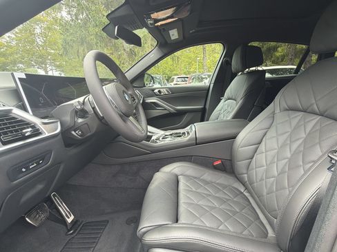 New 2027 BMW X6 xDrive40i w/ Climate Comfort Package AWD/4WD image 5