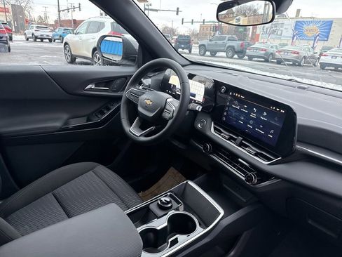 New 2026 Chevrolet Equinox LT image 35