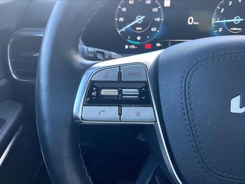 Used 2023 Kia Telluride SX image 23