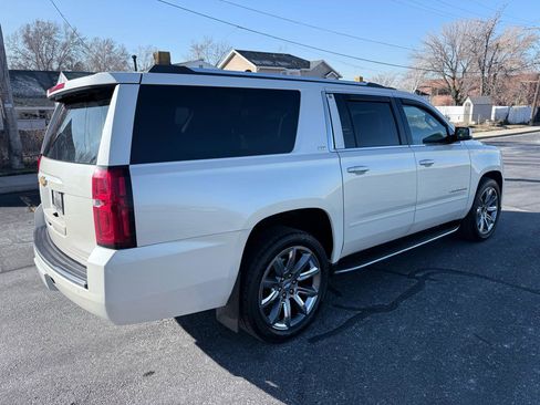 Used 2015 Chevrolet Suburban LTZ image 5