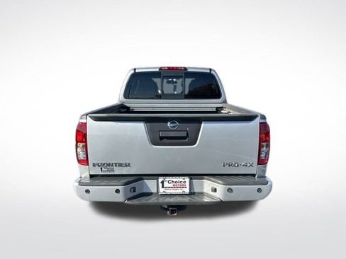 Used 2019 Nissan Frontier PRO-4X image 4