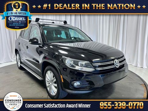Used 2015 Volkswagen Tiguan SE image 1
