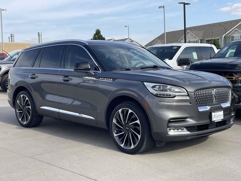 Used 2023 Lincoln Aviator Reserve w/ Equipment Group 201A AWD/4WD image 5