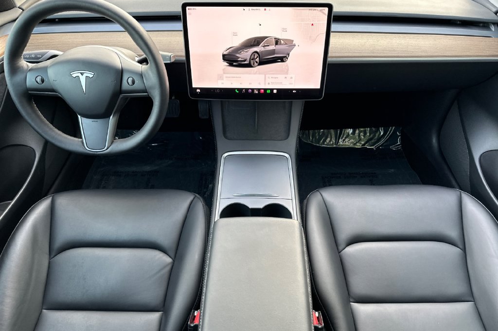 Used 2023 Tesla Model 3 Standard Range RWD image 12