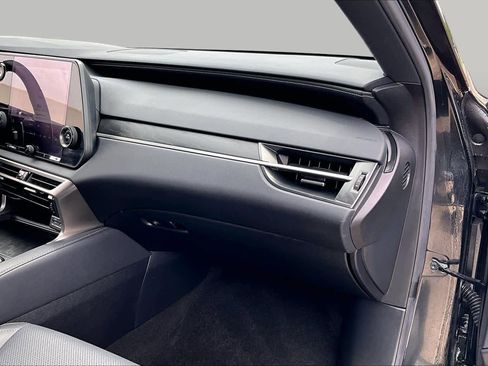 Used 2023 Lexus RX 350 Premium w/ Accessory Package (Z1) FWD image 16