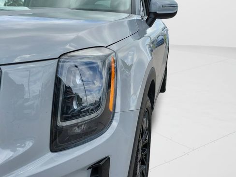 Used 2022 Kia Telluride EX w/ EX Premium Package AWD/4WD image 26