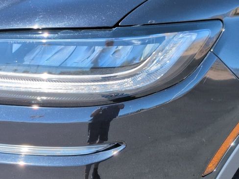 Used 2023 Lincoln Nautilus AWD w/ Premium Package image 10