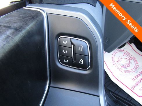 Used 2023 Ford F150 Lariat w/ Equipment Group 502A High image 6