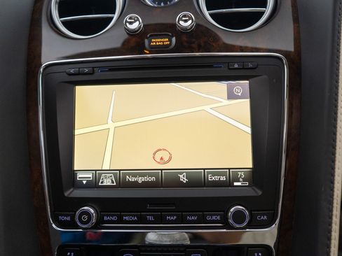 Used 2017 Bentley Flying Spur W12 AWD/4WD image 17