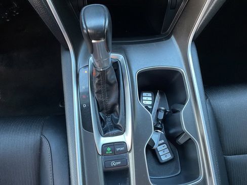 Certified 2022 Honda Accord Sport image 10