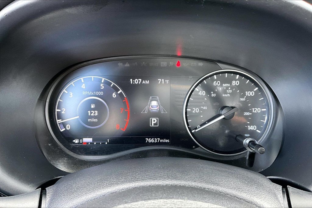 Used 2022 Nissan Kicks SV FWD image 13