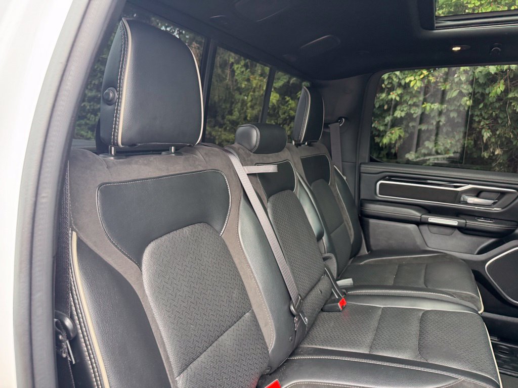 Used 2021 RAM 1500 Laramie AWD/4WD image 16