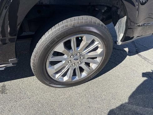 Used 2022 Ford F150 Limited AWD/4WD image 16