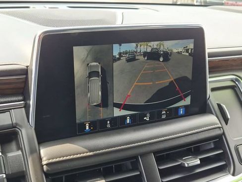 Used 2023 Chevrolet Tahoe Premier RWD image 16