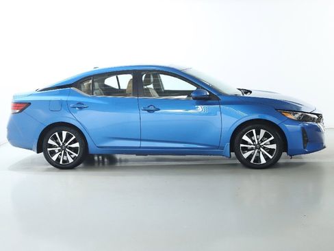 Certified 2024 Nissan Sentra SV w/ SV Premium Package image 11