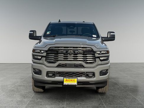 New 2026 RAM 2500 Big Horn AWD/4WD image 8