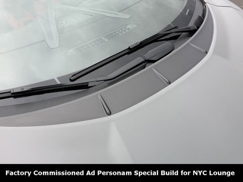 Used 2024 Lamborghini Revuelto image 22